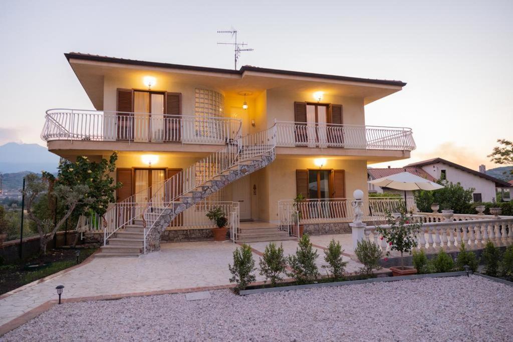 Villa Graziosa Траппителло Экстерьер фото