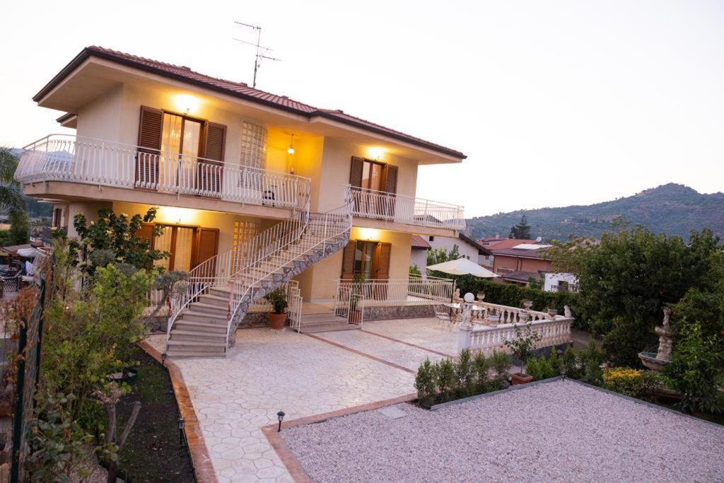 Villa Graziosa Траппителло Экстерьер фото